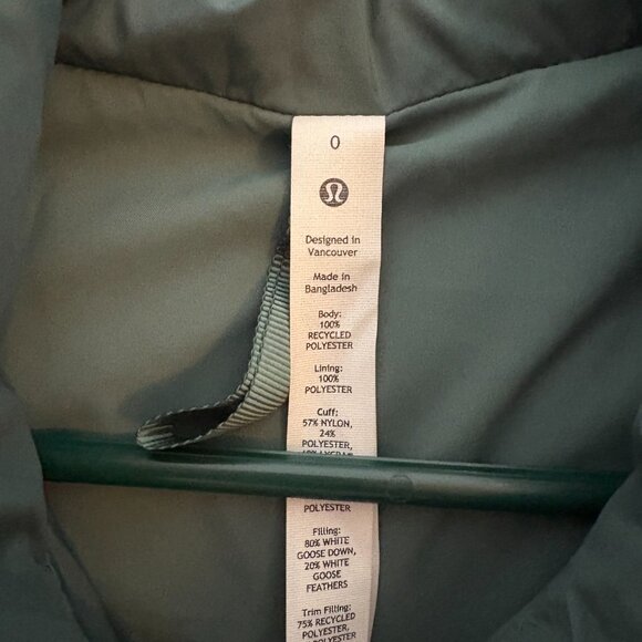 Lululemon Cropped Wunder Puff Jacket - Picture 10 of 10